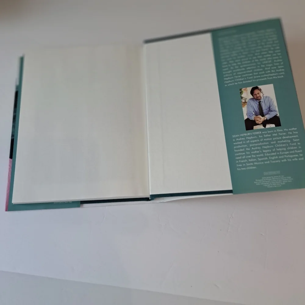 Audrey Hepburn A Elegant Spirit    Hardcover Book